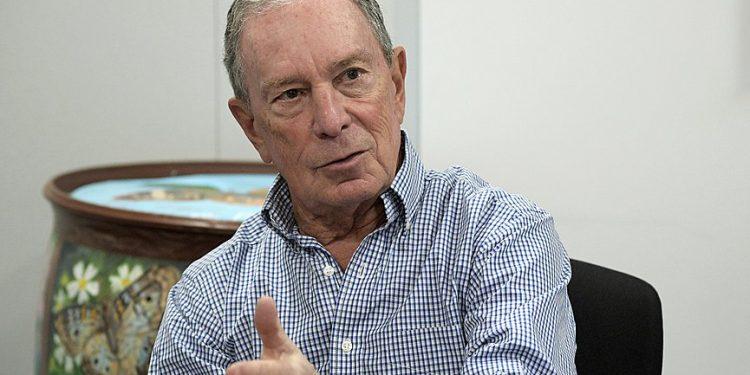 Δισεκατομμυριούχοι διαλέγουν υποψήφιο για την προεδρία μεταξύ των Τραμπ και Μπάιντεν