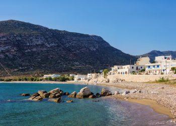 Η παραλία στον οικισμό Απόλλωνας/Photo: Shutterstock