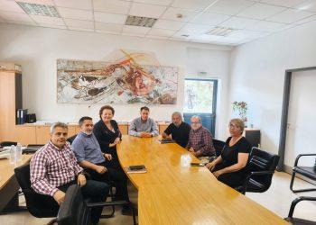 Συνάντηση με τη διοίκηση του Νοσοκομείου «Αττικόν» πραγματοποίησαν μέλη της δημοτικής αρχής Χαϊδαρίου