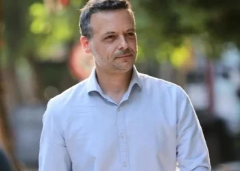 Χ. Δούκας: Στην Κυψέλη, που υπάρχουν στενά, που δεν τα βλέπει ποτέ ο ήλιος