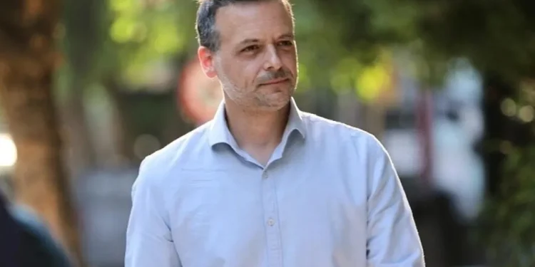 Χ. Δούκας: Στην Κυψέλη, που υπάρχουν στενά, που δεν τα βλέπει ποτέ ο ήλιος