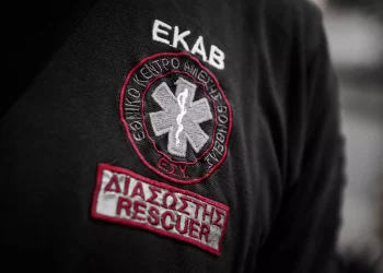 ΠΟΕΔΗΝ: Το κόστος των ένστολων «διασωστών» στην επαρχία ξεπερνά την πρόσληψη ενός μόνιμου γιατρού