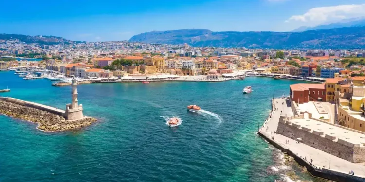 Ψύχραιμη αντιμετώπιση από τους φορείς του ελληνικού τουρισμού για το «κανόνι» του FTI – Η Κρήτη βρέθηκε περισσότερο εκτεθειμένη