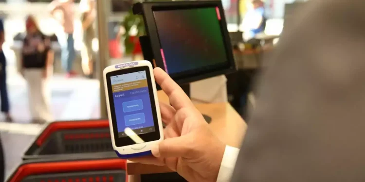 ΓΣΕΕ: Να αποσυρθεί η «ερμηνευτική εγκύκλιος» για την ψηφιακή κάρτα εργασίας