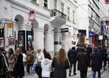 Η επόμενη Κυριακή του 2024 με ανοιχτά μαγαζιά