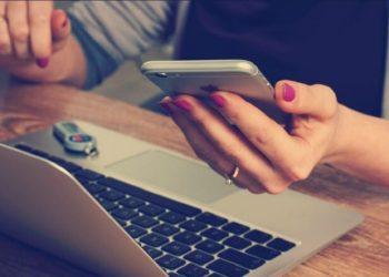 Οθόνη: Πώς επηρεάζουν όσα βλέπουμε την ψυχική υγεία;