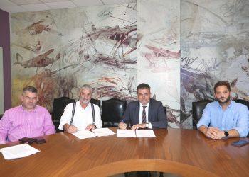 Πρωτοπορεί η ΔΕΥΑ Λάρισας και εξοικονομεί εκατομμύρια ευρώ παράγοντας για τις ανάγκες της καθαρή ενέργεια