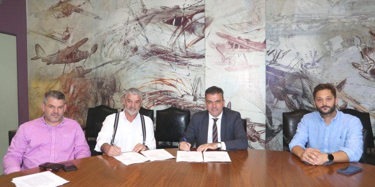 Πρωτοπορεί η ΔΕΥΑ Λάρισας και εξοικονομεί εκατομμύρια ευρώ παράγοντας για τις ανάγκες της καθαρή ενέργεια