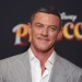 Luke Evans: Στην Αθήνα και ο ηθοποιός για τα εγκαίνια γνωστού πολυτελούς ξενοδοχείου