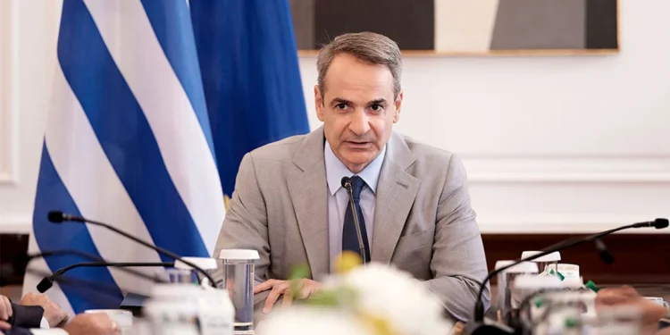 Κυριάκος Μητσοτάκης: Ποια ονόματα ακούγονται για τον ανασχηματισμό – Στα τηλέφωνα υπουργοί και βουλευτές της ΝΔ