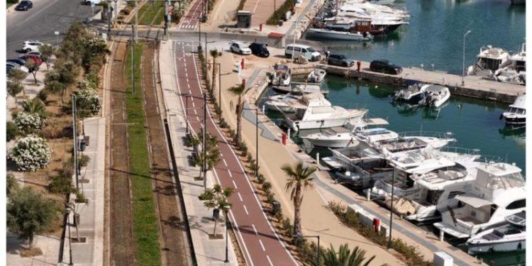 Eντυπωσιακές εικόνες από τον παραλιακό ποδηλατόδρομο της Γλυφάδας