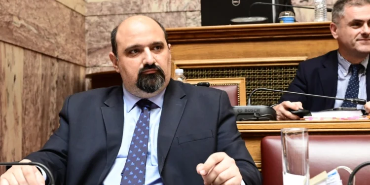 Βουλή: Υπερψηφίστηκε το νομοσχέδιο για την ιδιωτική ασφάλιση έναντι φυσικών καταστροφών