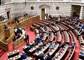 Βουλή: Εγκρίθηκε η κύρωση της Σύμβασης του Συμβουλίου της Ευρώπης για την αναγνώριση των τίτλων σπουδών