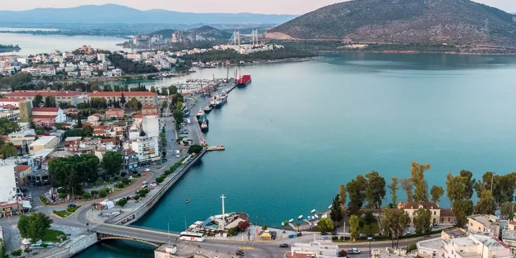 Καιρός: Μελτέμια και ζέστη