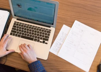 Ο «χάρτης» των πληρωμών από τον e-ΕΦΚΑ και τη ΔΥΠΑ έως τις 26 Ιουλίου