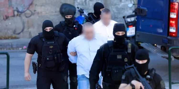 Η μεταγωγή των κατηγορουμένων στην Εισαγγελέα INTIME NEWS