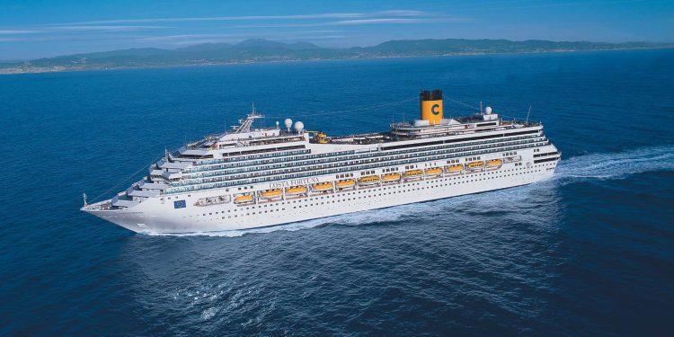 Το Κρουαζιερόπλοιο Costa Fortuna στον Πειραιά