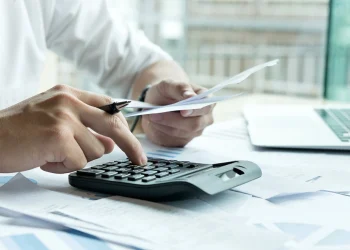 Φορολογικές δηλώσεις: Η προθεσμία τελειώνει και1,9 εκατ. φορολογούμενοι δεν τις έχουν ακόμα υποβάλει