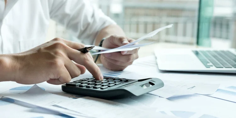 Φορολογικές δηλώσεις: Η προθεσμία τελειώνει και1,9 εκατ. φορολογούμενοι δεν τις έχουν ακόμα υποβάλει