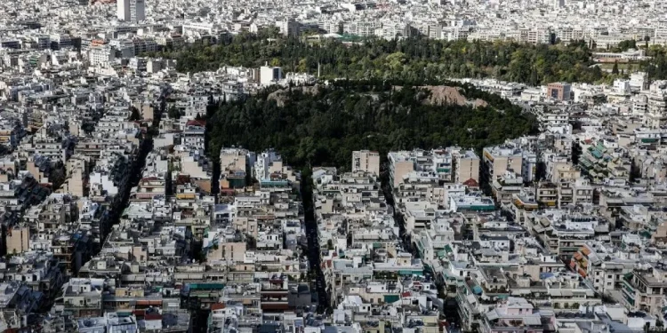 “Κάλυψη” ενοικίου για τους ευάλωτους: Ξεκινά και στον Δήµο Αθηναίων το πρόγραµµα στέγασης για δικαιούχους 25-39 ετών
