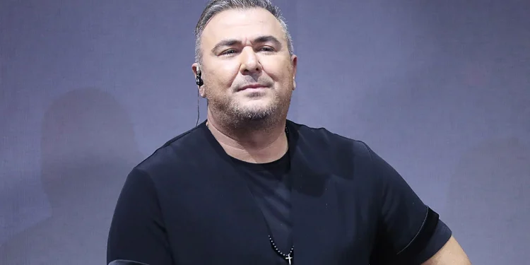 Αντώνης Ρέμος: Δεν ήταν 50.000 ευρώ οι φορολογικές δηλώσεις του, λέει ο δικηγόρος του