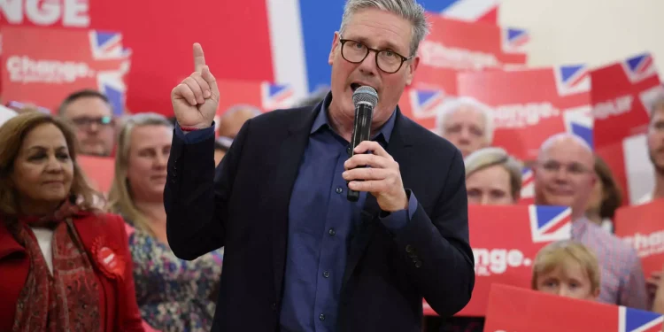 Εκλογές στη Βρετανία: Στις κάλπες εκατομμύρια ψηφοφόροι – Αναμένεται μεγάλη νίκη των Εργατικών