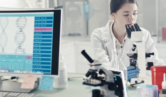 Τεχνητή Νοημοσύνη για τον καρκίνο απέκτησε το “Λαϊκό” Νοσοκομείο