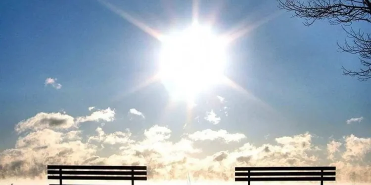 Καιρός: Γενικά αίθριος με ανέμους έως 7 μποφόρ