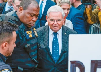 Η ώρα της ετυμηγορίας πλησιάζει για τον γερουσιαστή των ΗΠΑ Μενέντεζ