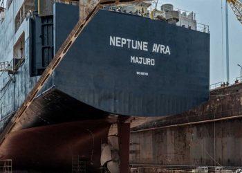 Στα ναυπηγεία της Ελευσίνας το Neptune Avra της Μελίνας Τραυλού