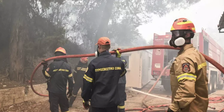 Φωτιά στον Λαγκαδά Θεσσαλονίκης: Επιχειρούν 2 αεροπλάνα και 2 ελικόπτερα
