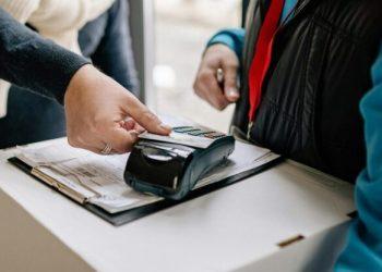 Νέες προθεσμίες για ταμειακές, μηχανισμούς και διασύνδεση λογισμικών