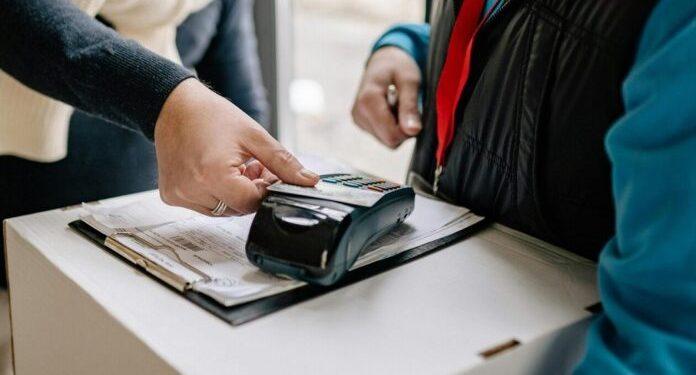 Νέες προθεσμίες για ταμειακές, μηχανισμούς και διασύνδεση λογισμικών