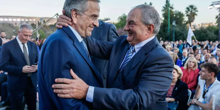 Σήμερα οι παρεμβάσεις Σαμαρά και Καραμανλή – Τι θα πουν οι δύο πρώην πρωθυπουργοί