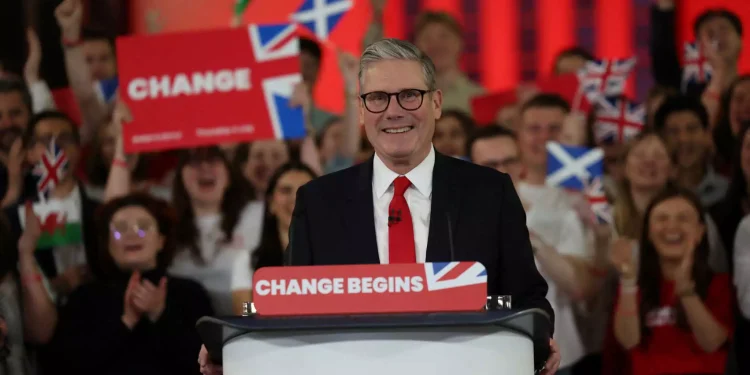 Εκλογές στη Βρετανία: Νέος πρωθυπουργός ο Κιρ Στάρμερ με σαρωτική νίκη του Εργατικού Κόμματος – Καταποντίστηκε ο Ρίσι Σούνακ