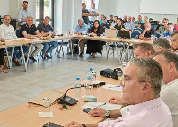 Υλοποίηση των δεσμεύσεων ζήτησαν από Σπανό δήμαρχος Αιδηψού και ΠΕΔ Στερεάς Ελλάδας