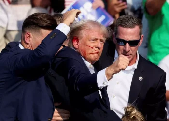 Ο Ντόναλντ Τραμπ βγήκε από το νοσοκομείο μετά την απόπειρα δολοφονίας – Επικοινώνησε μαζί του ο Μπάιντεν