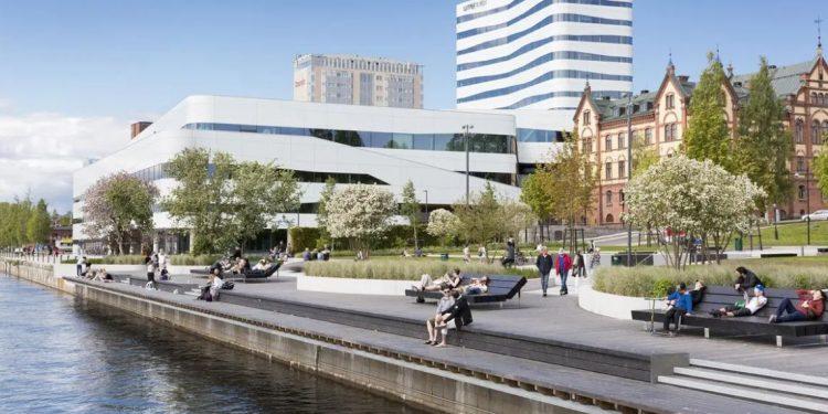 «Coolcation»: Η νέα τουριστική τάση και πώς επηρεάζει την Ελλάδα