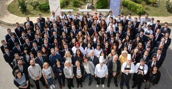 Στην Ολομέλεια της Βουλής το νομοσχέδιο για τον τουρισμό και την τουριστική εκπαίδευση