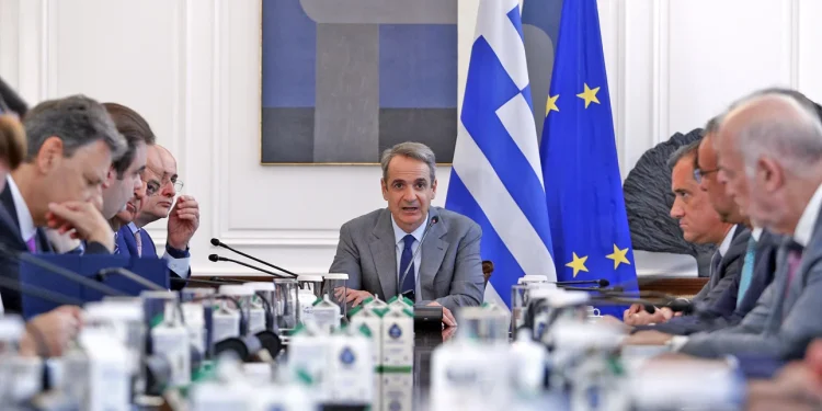 Σήμερα το υπουργικό: Η μάχη της καθημερινότητας πρώτη προτεραιότητα -«Δεν πρέπει να χαθεί χρόνος»