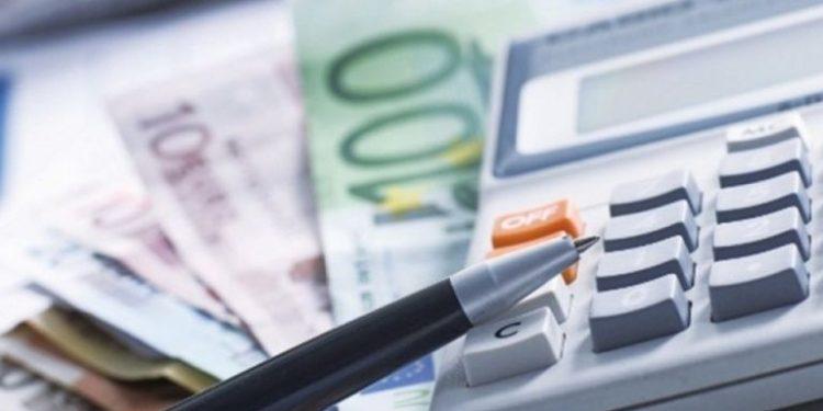 Φορολογικές δηλώσεις: Σε ύψη ρεκόρ ο φόρος εισοδήματος – Σπάει το φράγμα των 4 δισ. ευρώ