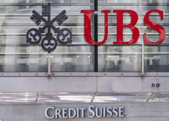 Η Εξαγορά της Credit Suisse από την UBS: Από τις Ανησυχίες στην Επιτυχία
