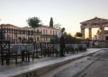 Κατάστημα εστίασης στην Πλάκα (φωτογραφία αρχείου) INTIME