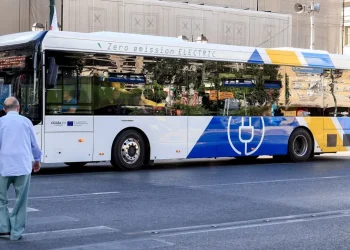 Σε χρόνο – ρεκόρ η ταξινόμηση λεωφορείων του ΟΑΣΑ από την Περιφέρεια Αττικής