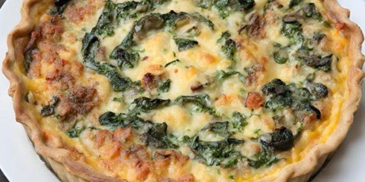 Τάρτα με σπανάκι, μανιτάρια και μπλε τυρί