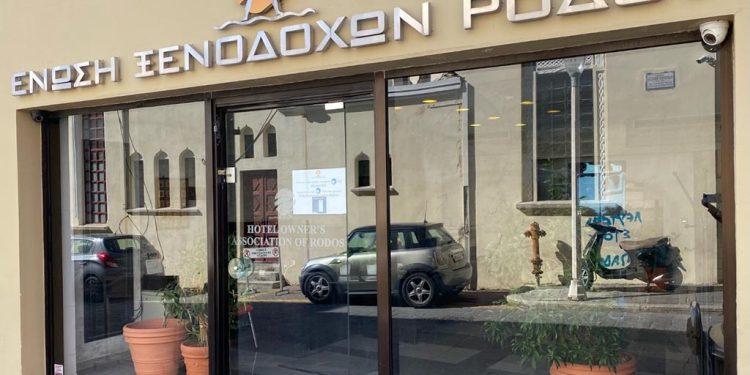 Επιστολή της Ένωσης Ξενοδόχων Ρόδου στο Δήμαρχο για τα προβλήματα της περιοχής του Φαληρακίου και της Καλλιθέας