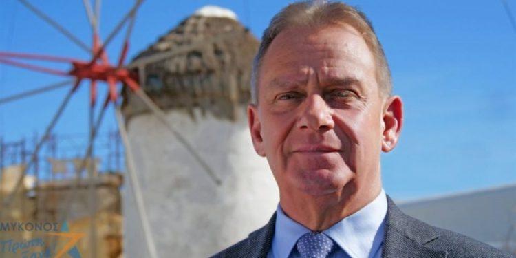 Μύκονος: Σταθερή και αναλλοίωτη αξία για τον ελληνικό τουρισμό παρά τη συγκυριακή κρίση, δηλώνει ο δήμαρχος του νησιού Χρήστος Βερώνης