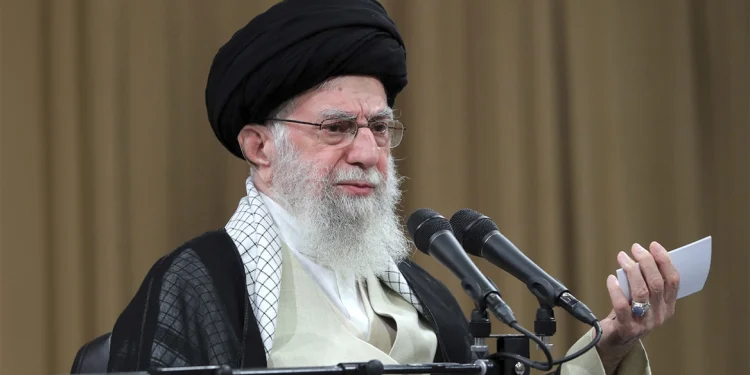 Ιράν: Ο Χαμενεΐ έδωσε εντολή για άμεσο χτύπημα στο Ισραήλ, λένε οι New York Times