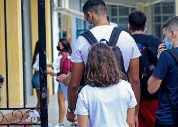 Σχολεία: Αλλαγές με το άνοιγμα -Τι προβλέπεται για τις απουσίες μαθητών