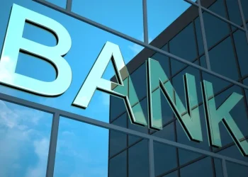 Τράπεζες: Τι αλλάζει με τις μεταφορές χρημάτων